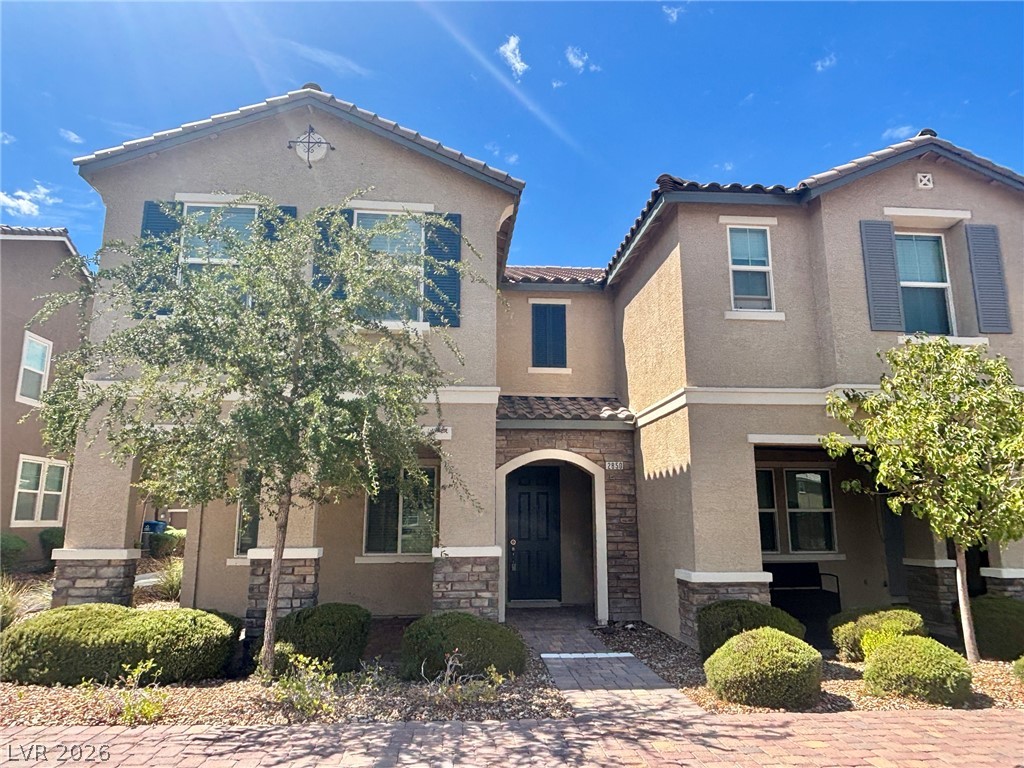 2850 Alenga Street Property Photo 1