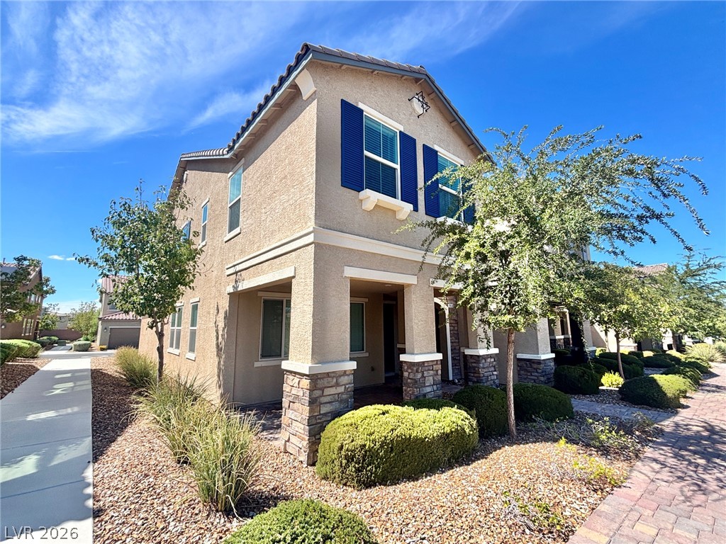 2850 Alenga Street Property Photo 2