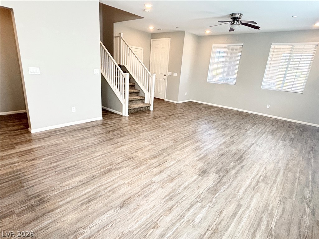 2850 Alenga Street Property Photo 10