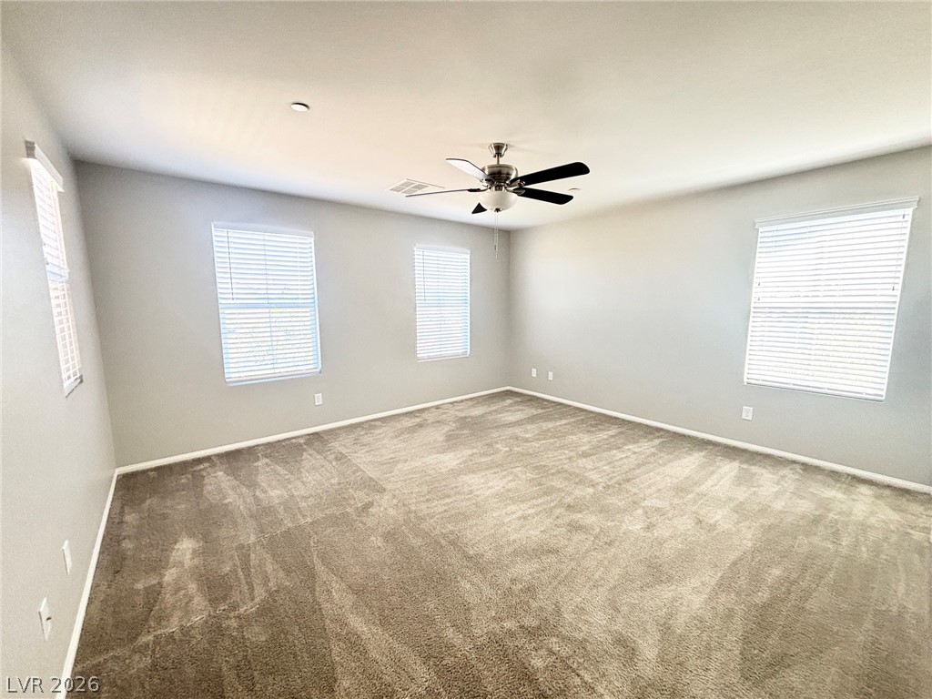 2850 Alenga Street Property Photo 13
