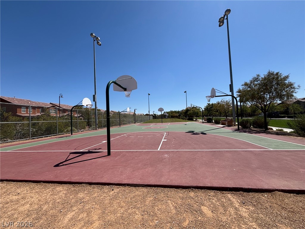 2850 Alenga Street Property Photo 31