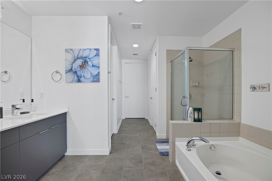 353 East Bonneville Avenue 505 Property Photo 15
