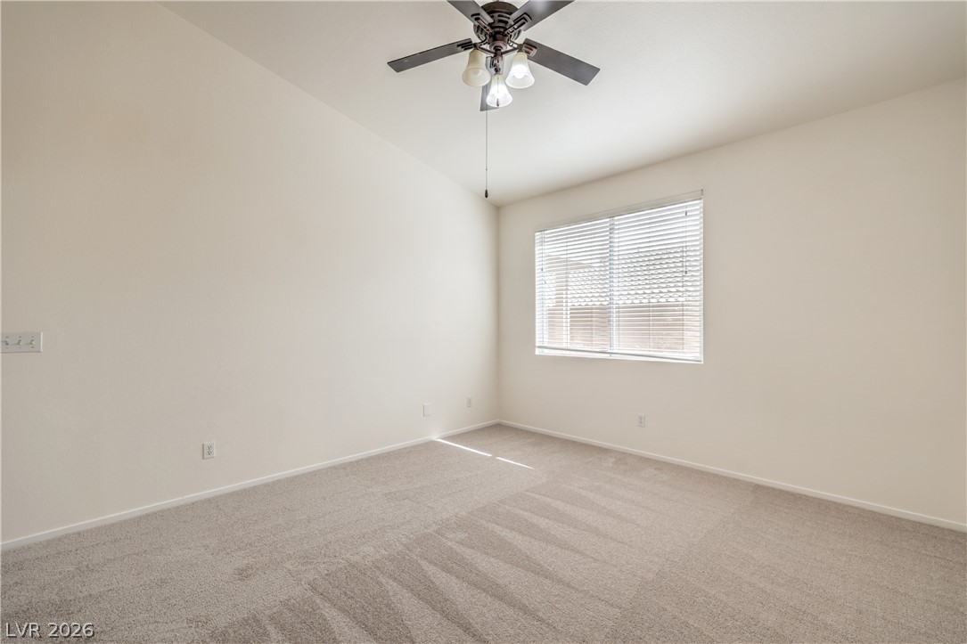 202 Twin Creek Street Property Photo 12