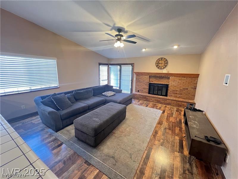 5242 Dickens Drive Property Photo 16