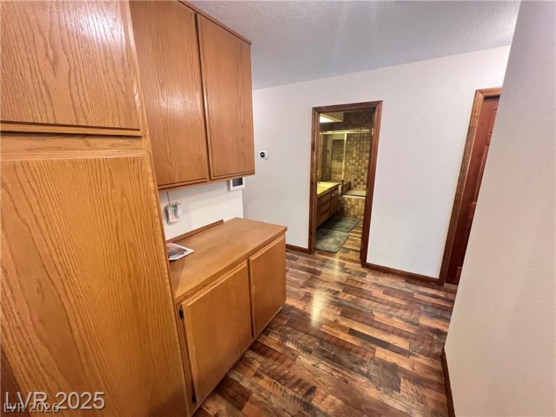5242 Dickens Drive Property Photo 17