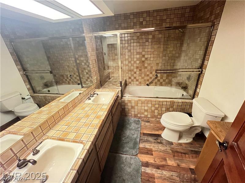 5242 Dickens Drive Property Photo 19