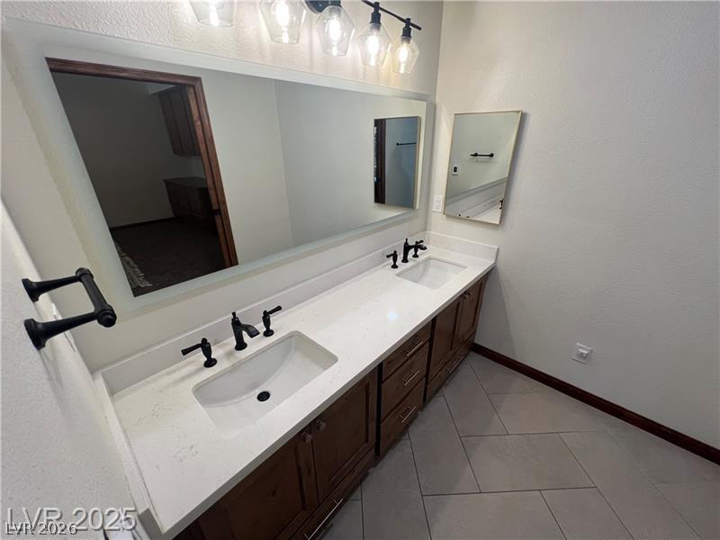 5242 Dickens Drive Property Photo 27