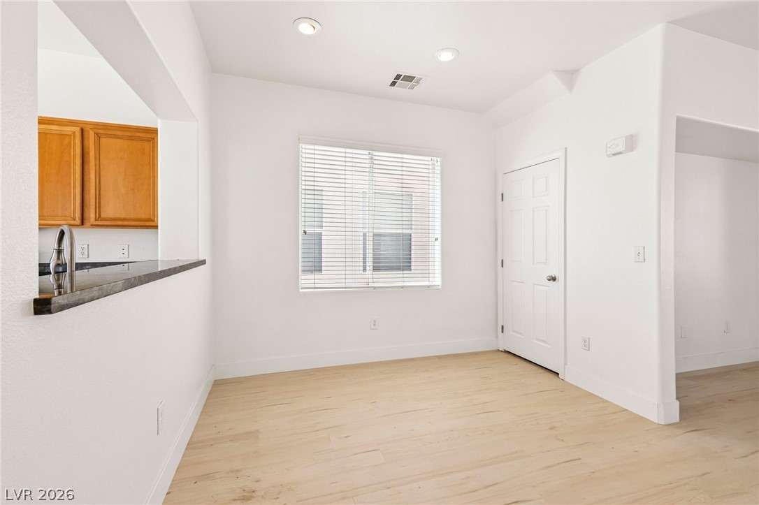 9550 Summer Furnace Street Property Photo 19