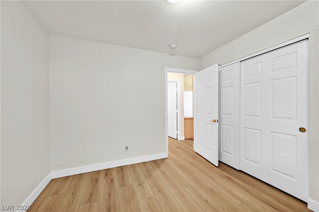 2559 Misty Olive Avenue Property Photo 18
