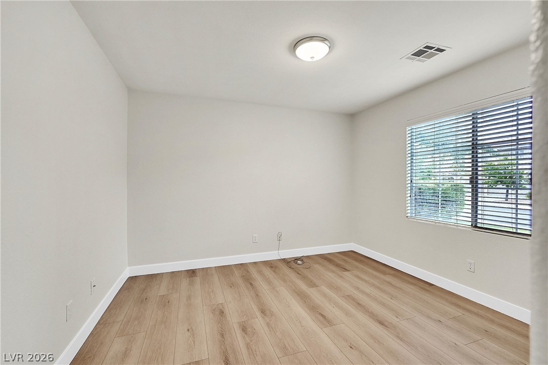 2559 Misty Olive Avenue Property Photo 20