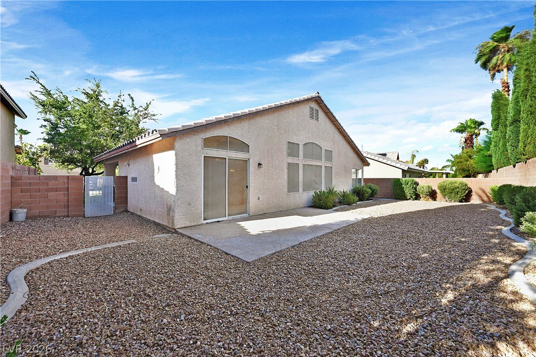 2559 Misty Olive Avenue Property Photo 24