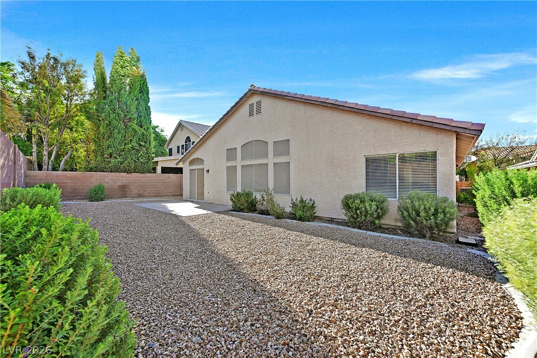 2559 Misty Olive Avenue Property Photo 25