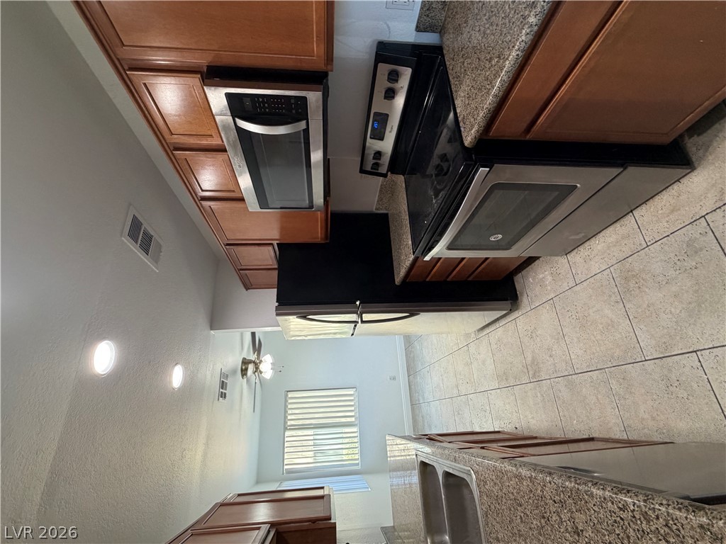 2815737 Property Photo 2
