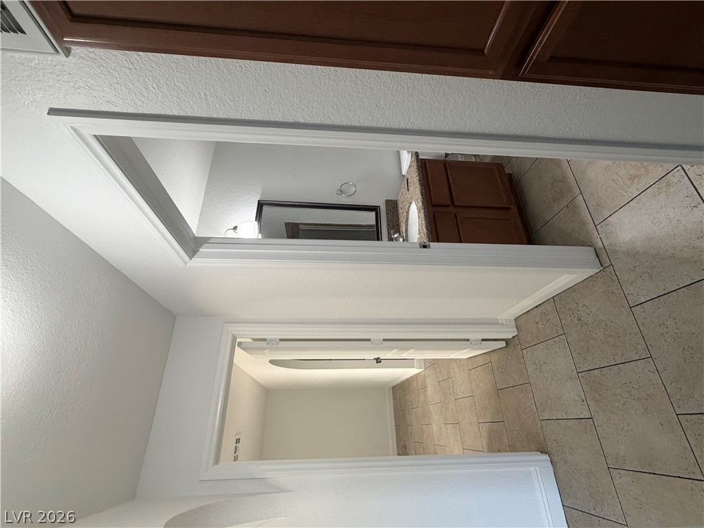 2815737 Property Photo 5