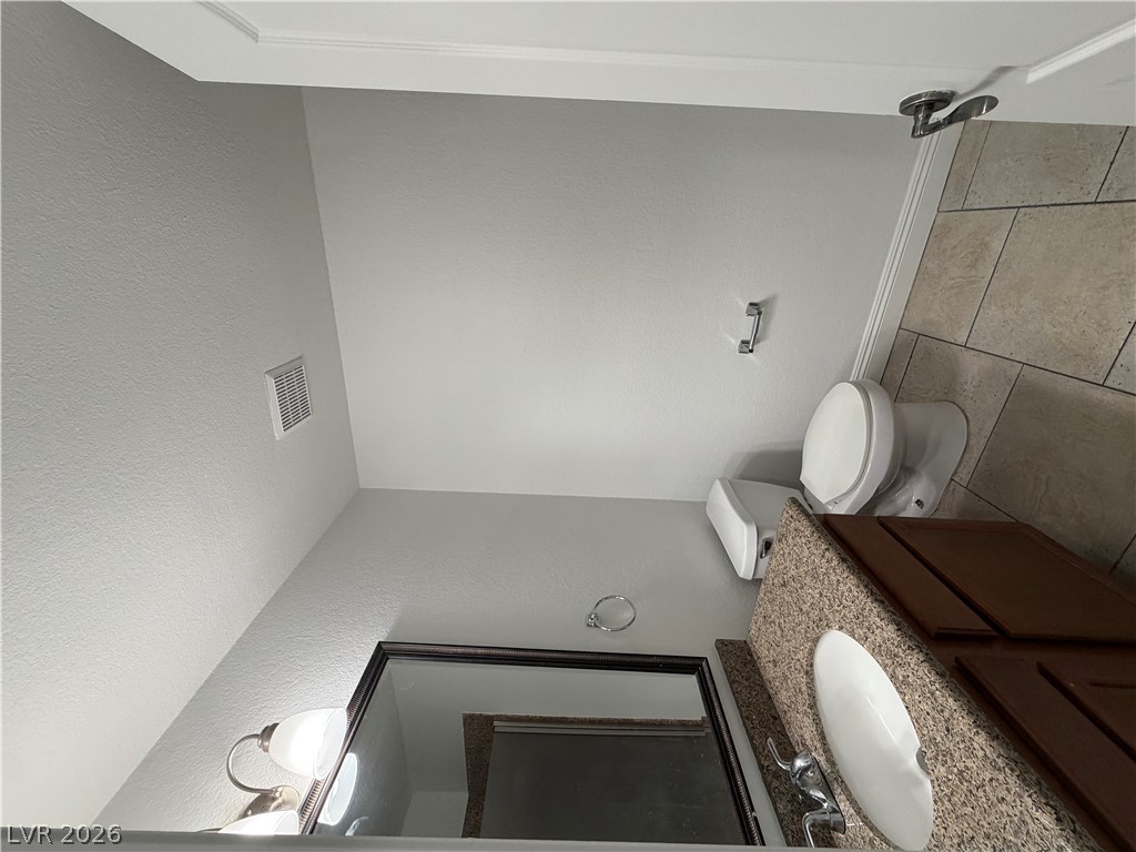 2815737 Property Photo 7