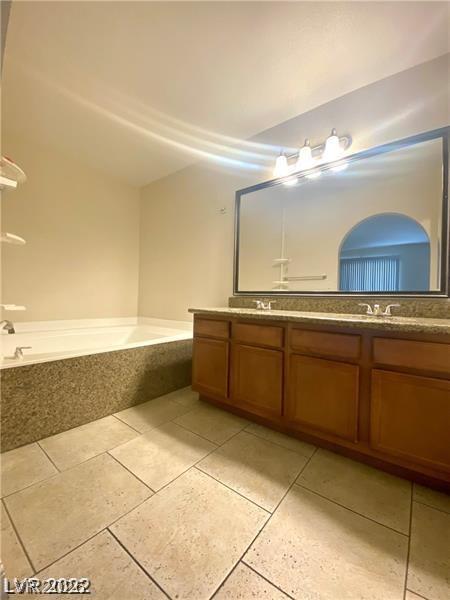 2815737 Property Photo 11