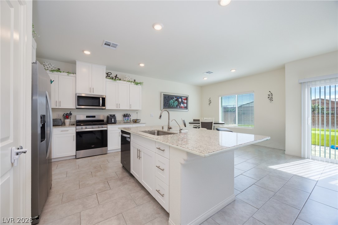 1845 James Creek Drive Property Photo 4