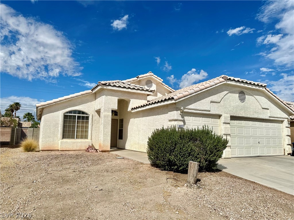 4027 Beauty Secret Drive Property Photo 3