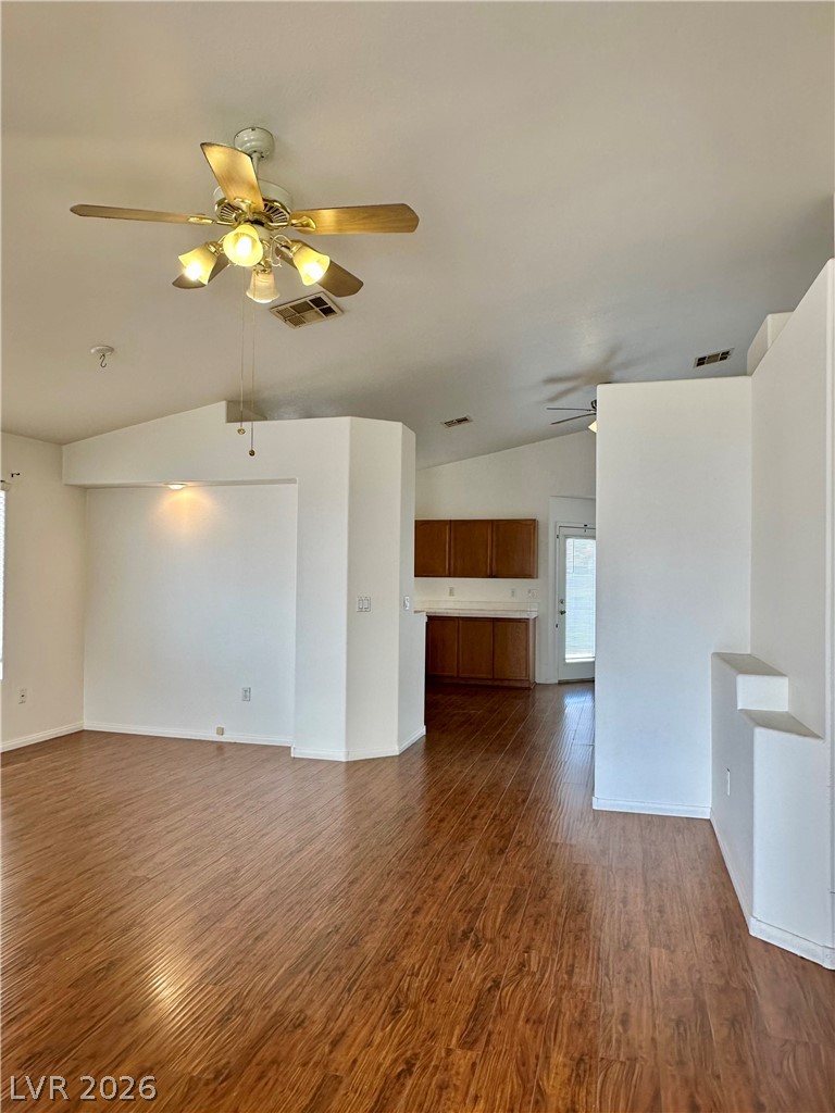 4027 Beauty Secret Drive Property Photo 4
