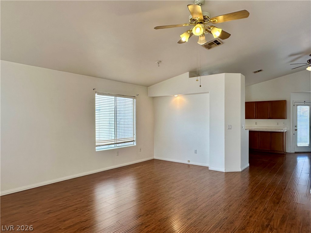 4027 Beauty Secret Drive Property Photo 6