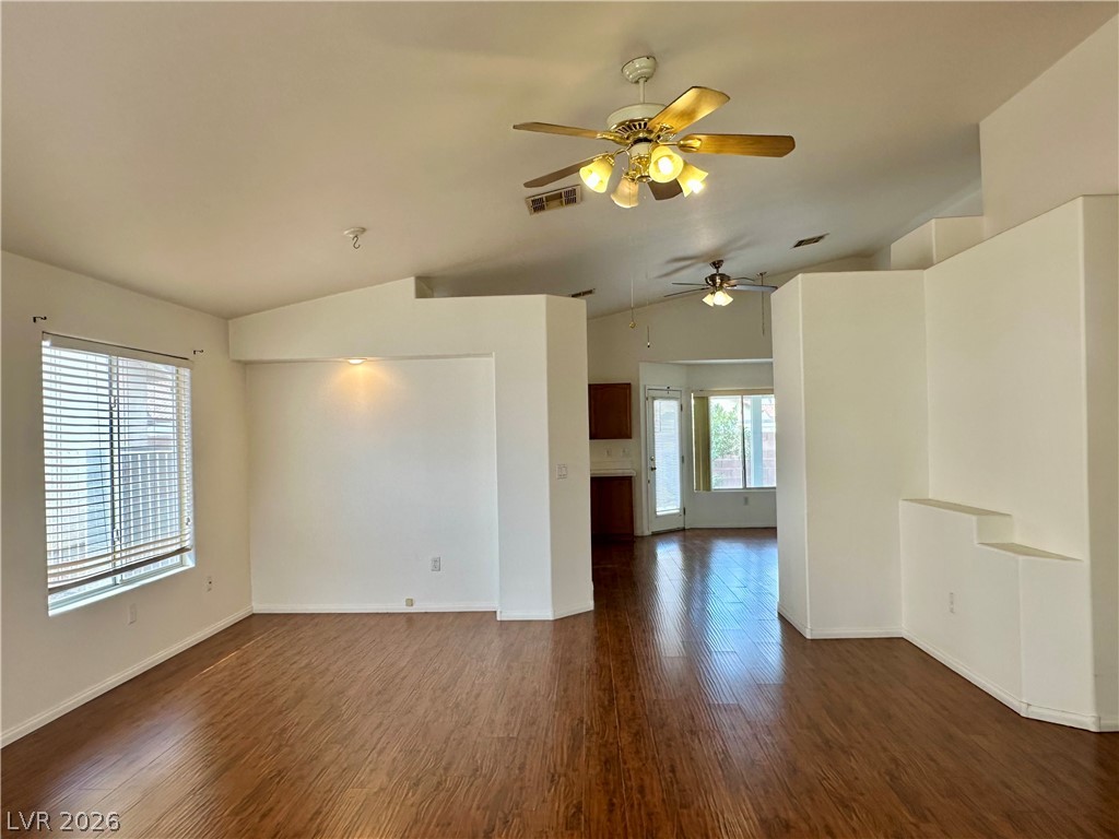 4027 Beauty Secret Drive Property Photo 7