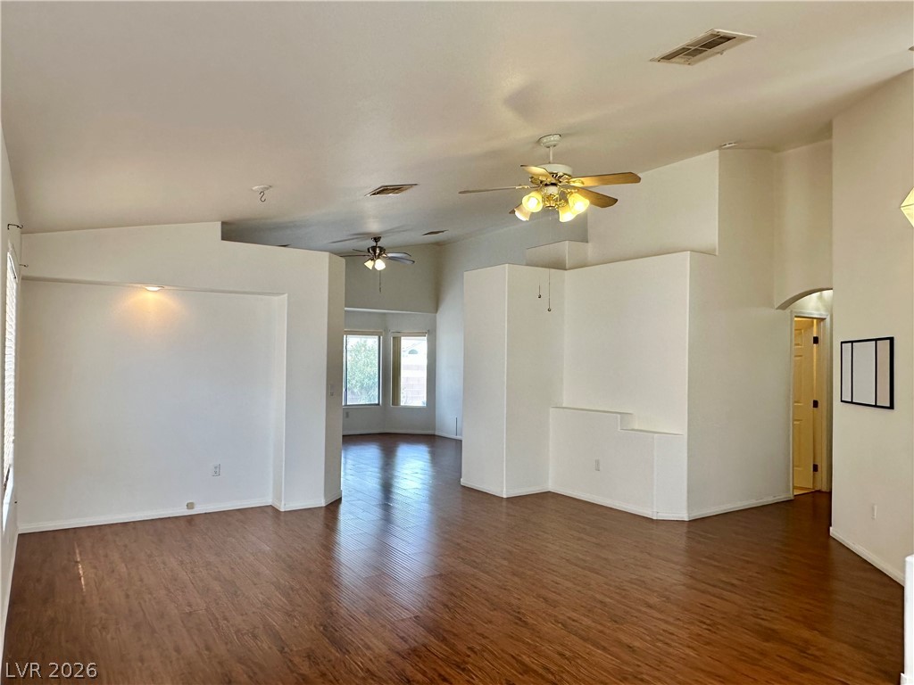 4027 Beauty Secret Drive Property Photo 8