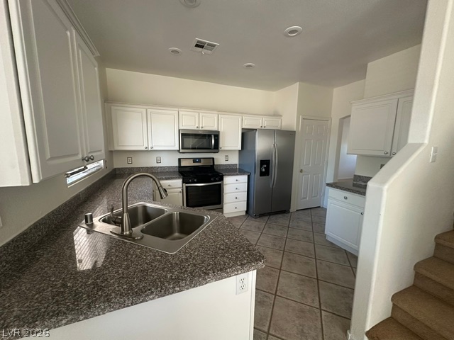 3194 Castle Canyon Avenue Property Photo 7