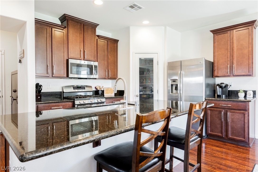 5611 Belgrano Vista Drive Property Photo 10