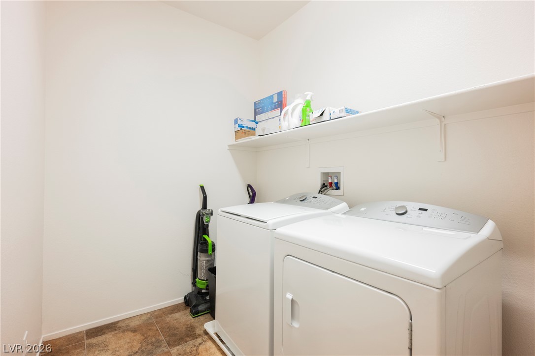 5611 Belgrano Vista Drive Property Photo 25