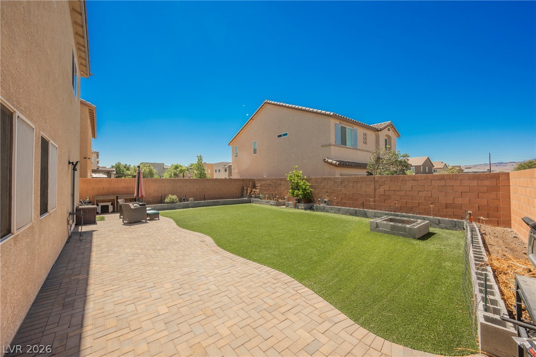 5611 Belgrano Vista Drive Property Photo 37