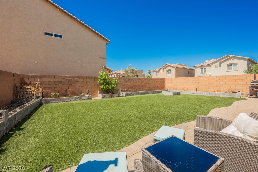 5611 Belgrano Vista Drive Property Photo 40