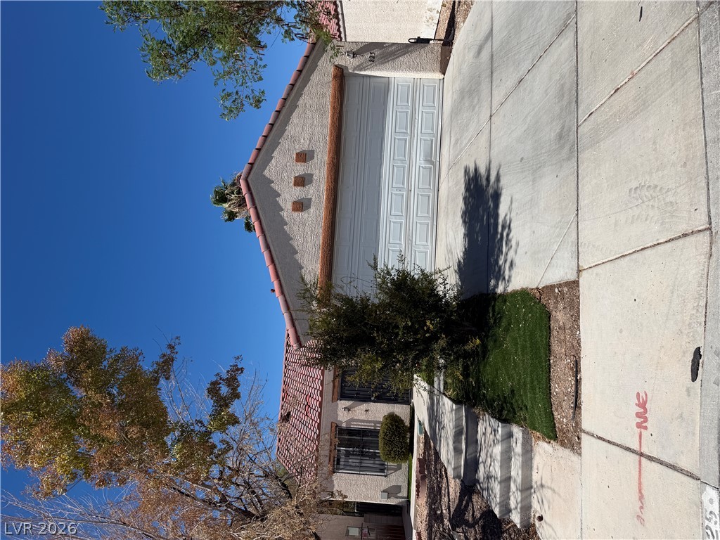 825 Hyattsville Street Property Photo 1
