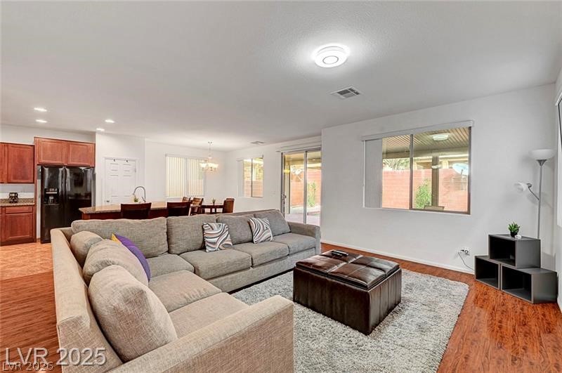 2815761 Property Photo 3