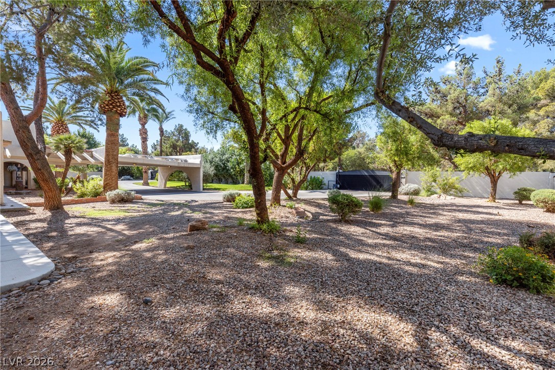 7176 Tomiyasu Lane Property Photo 8