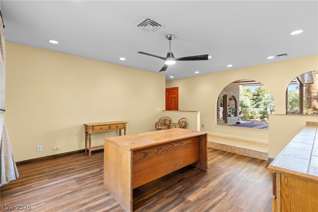 7176 Tomiyasu Lane Property Photo 12