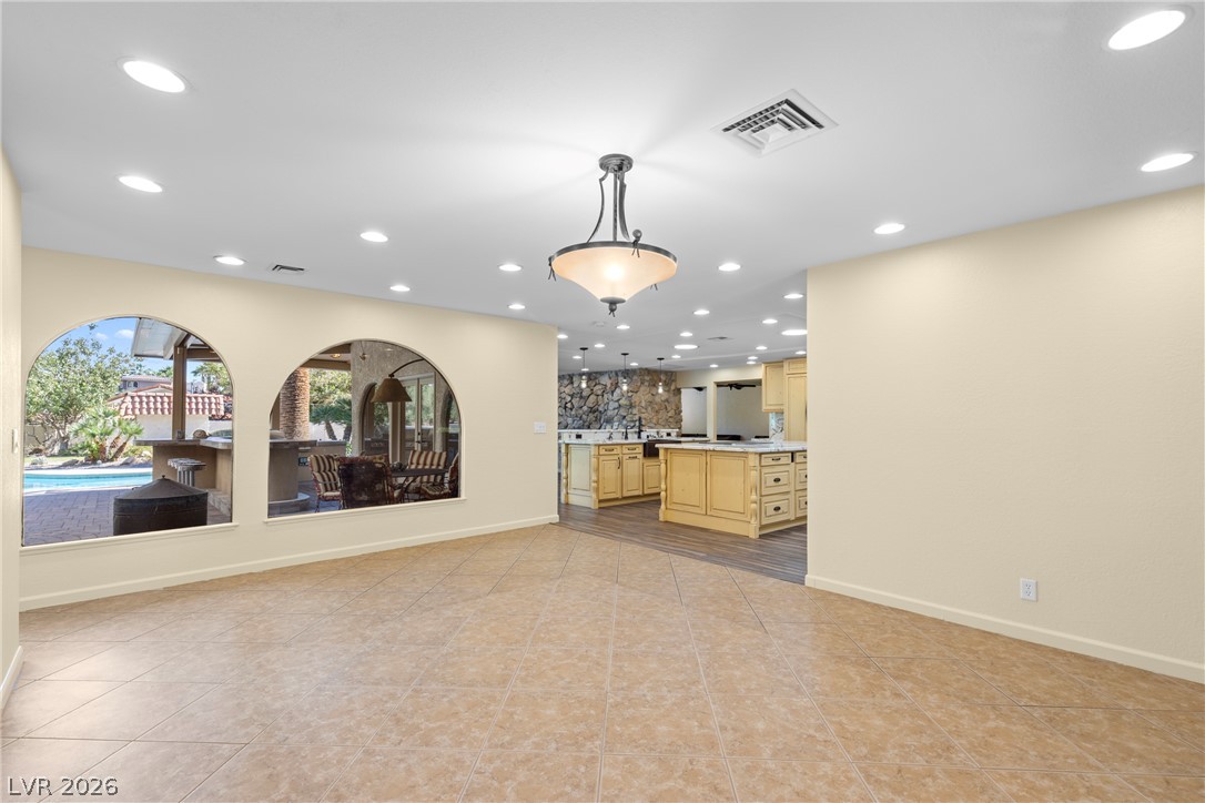 7176 Tomiyasu Lane Property Photo 14