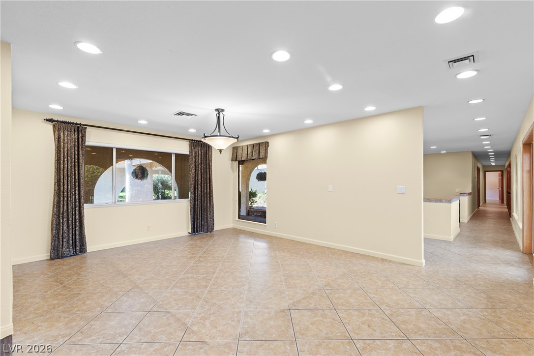 7176 Tomiyasu Lane Property Photo 16