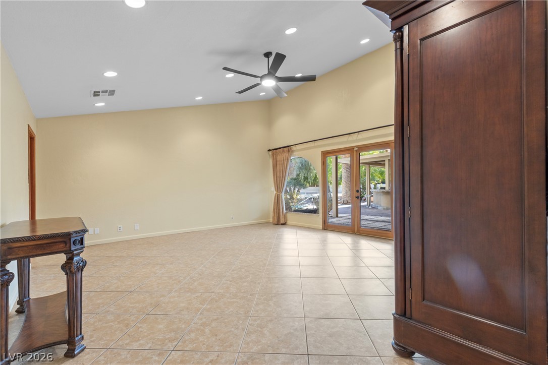 7176 Tomiyasu Lane Property Photo 53