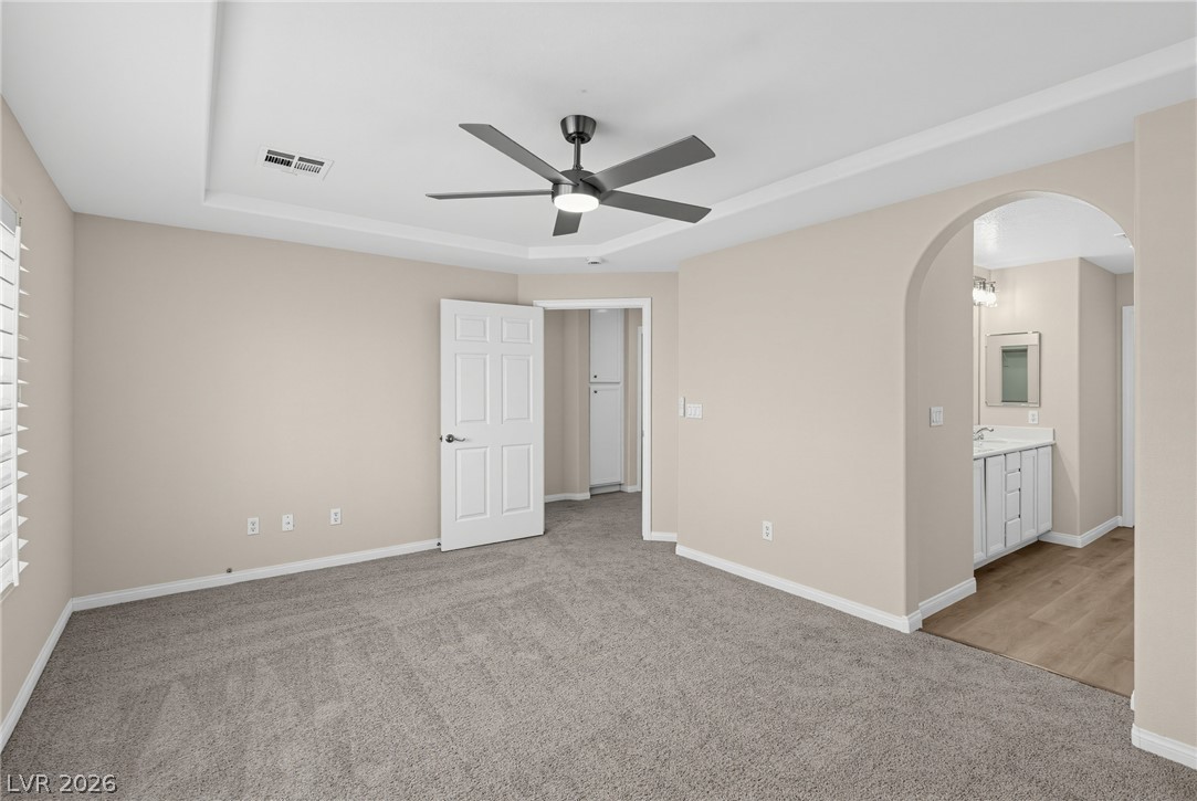 9060 Cedar Door Avenue Property Photo 9