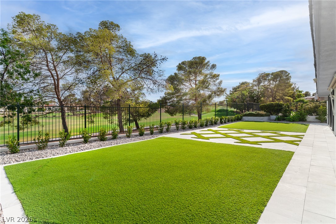 8633 Robinson Ridge Drive Property Photo 47
