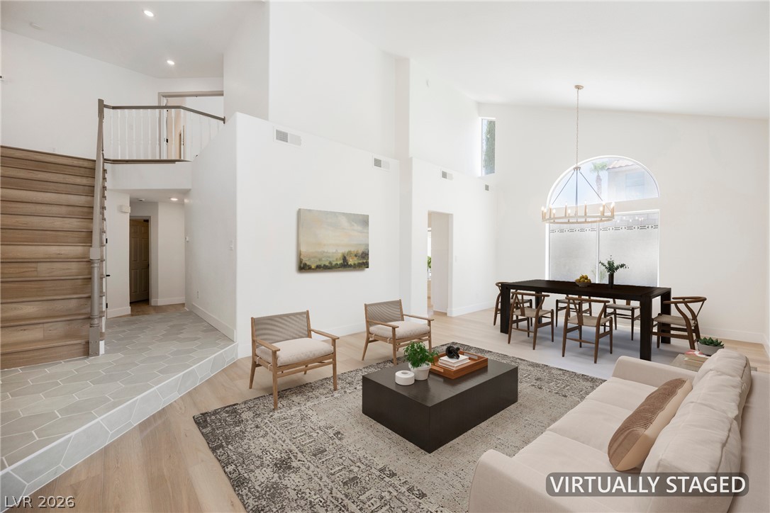 3415 Evening Sun Drive Property Photo 2