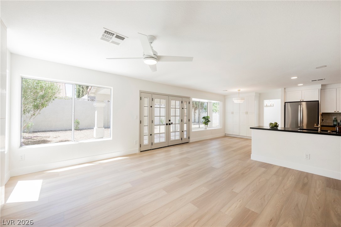3415 Evening Sun Drive Property Photo 11