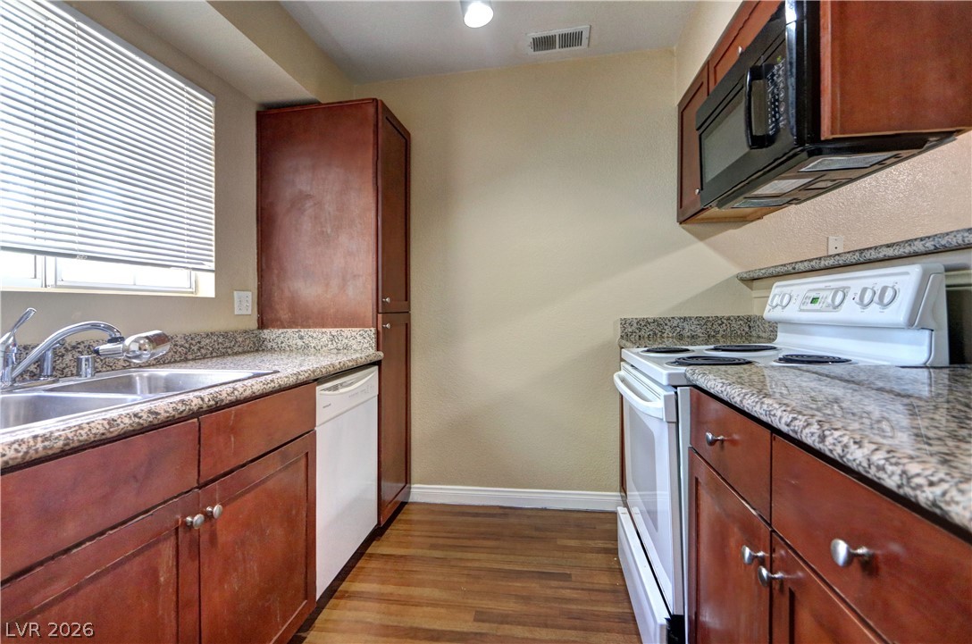 2750 South Durango Drive 2125 Property Photo 11