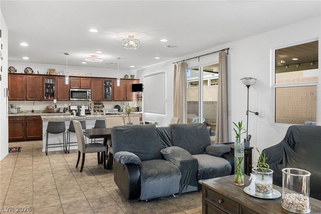 4605 Fragrant Street Property Photo 12