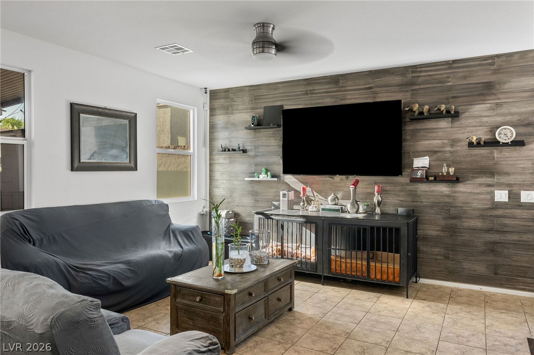 4605 Fragrant Street Property Photo 14