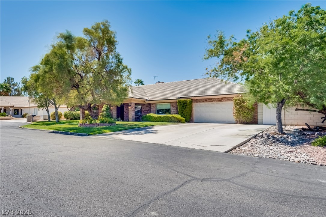 8885 Hickam Avenue Property Photo 2