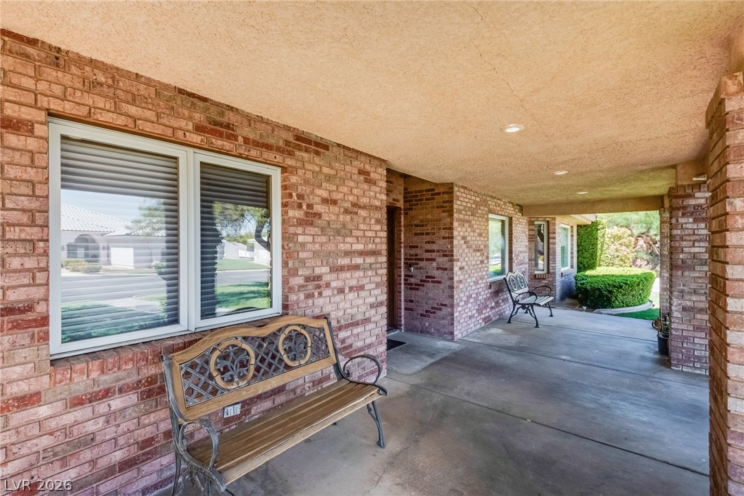 8885 Hickam Avenue Property Photo 8