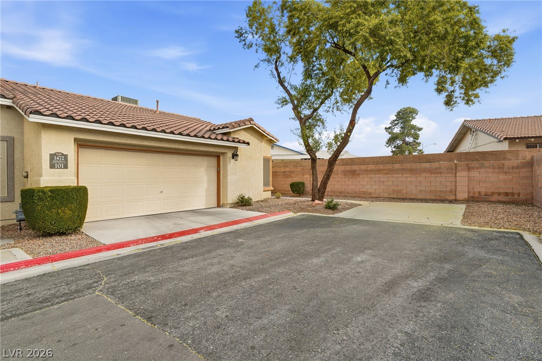 1472 Creslow Court 101 Property Photo 26