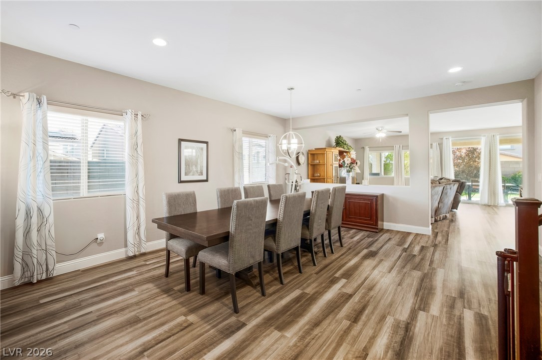 990 Floral Creek Court Property Photo 7