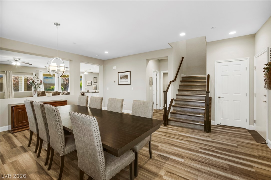 990 Floral Creek Court Property Photo 8